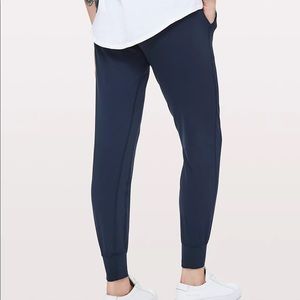 lululemon Align™ High-Rise Jogger size 4